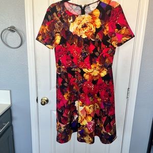 Floral dress LIKE NEW